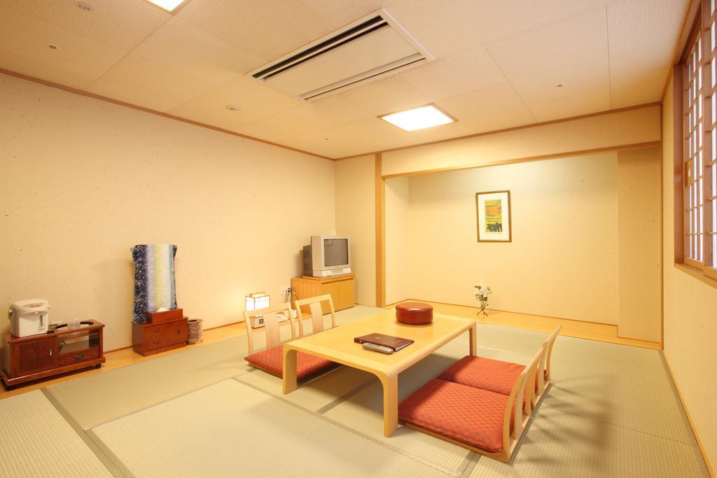 Hotel New Sunpia Tsuruga Esterno foto